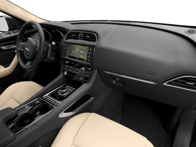 2017 Jaguar F-PACE 35t Prestige