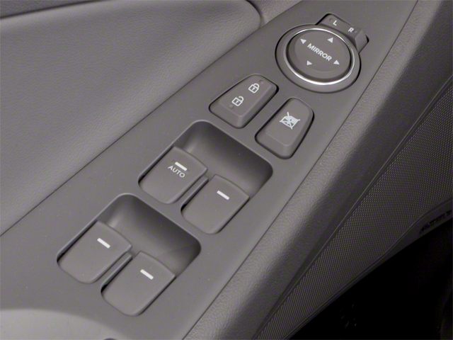 2011 Hyundai SONATA SE