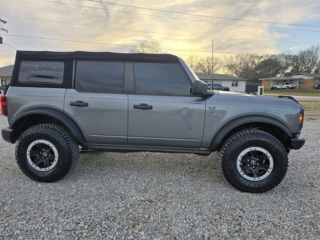2022 Ford Bronco Base