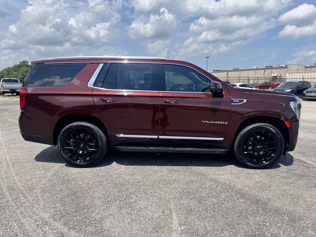 2022 GMC Yukon SLT
