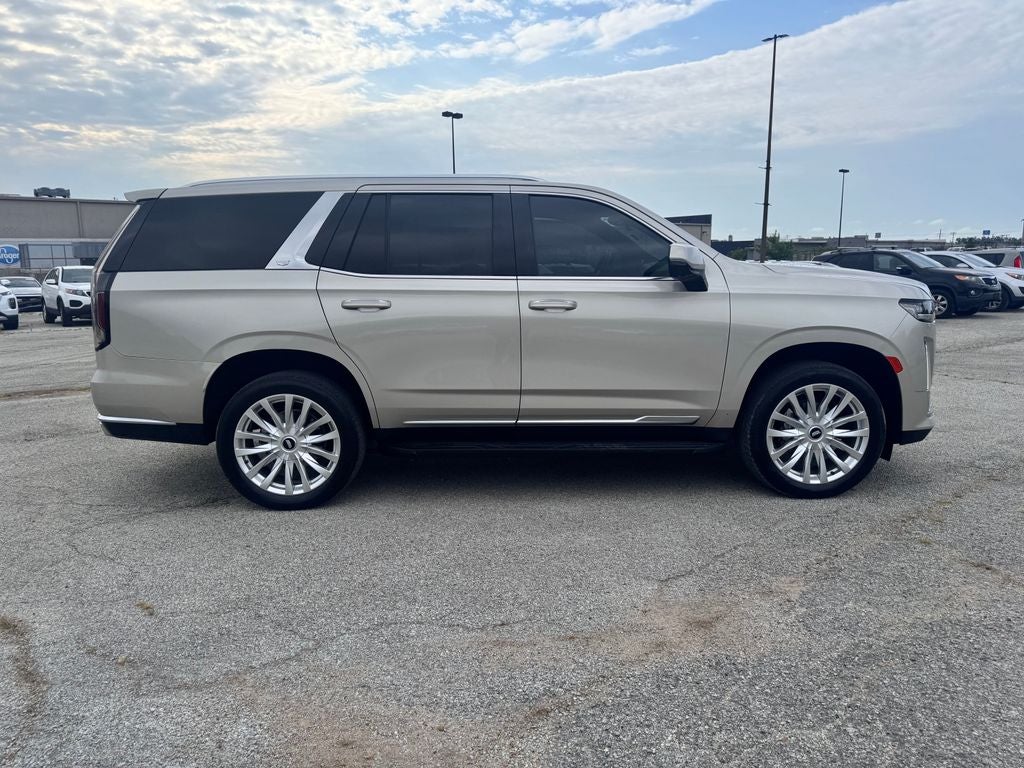 2022 Cadillac Escalade Luxury