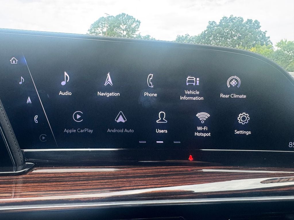 2022 Cadillac Escalade Luxury