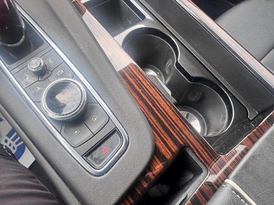 2022 Cadillac Escalade Luxury