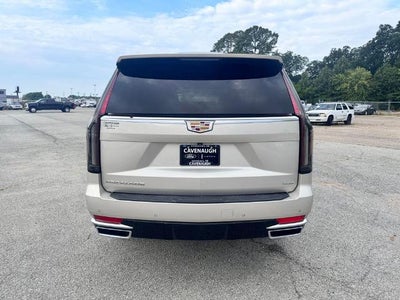 2022 Cadillac Escalade Luxury