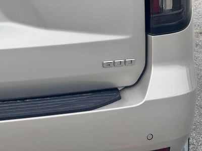 2022 Cadillac Escalade Luxury