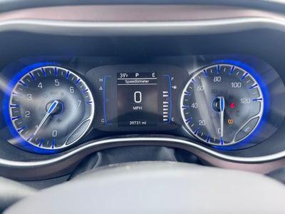 2024 Chrysler Voyager LX