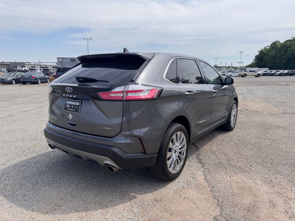 2022 Ford Edge Titanium