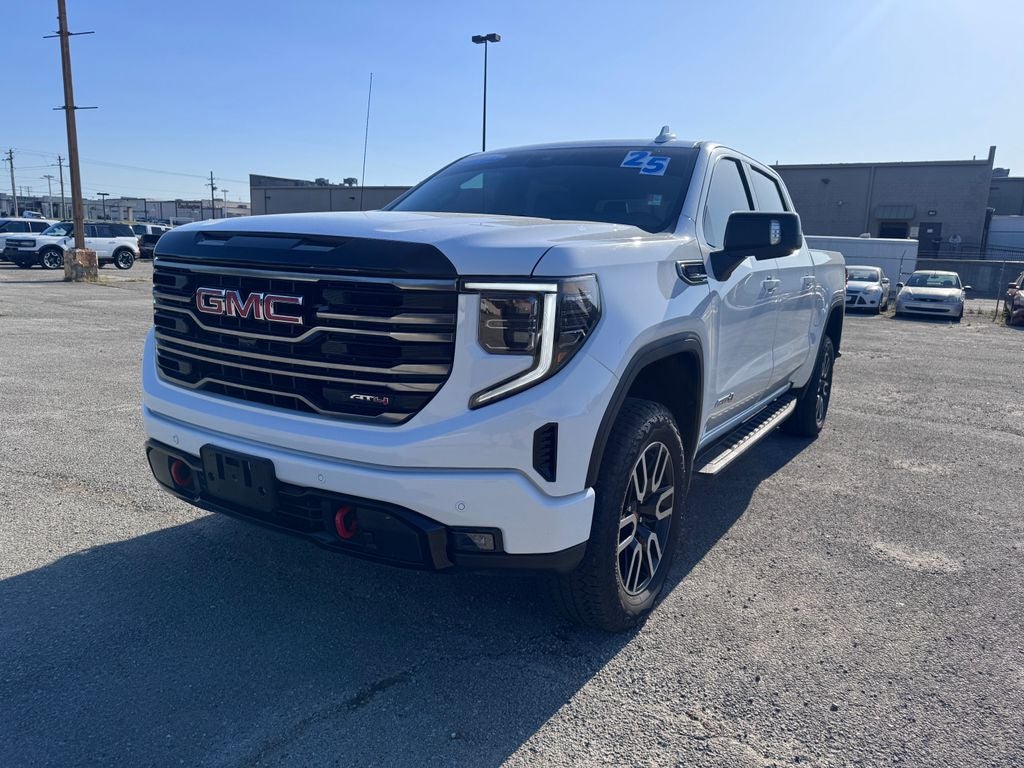 2025 GMC Sierra 1500 AT4