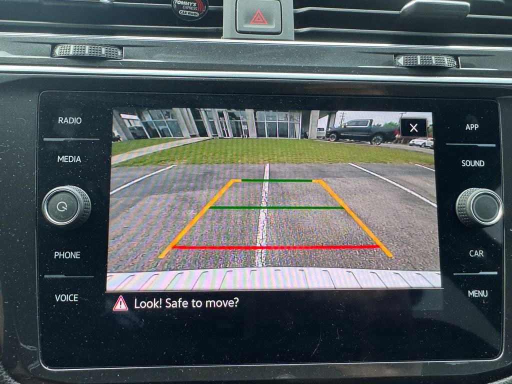 2023 Volkswagen Tiguan 2.0T SE