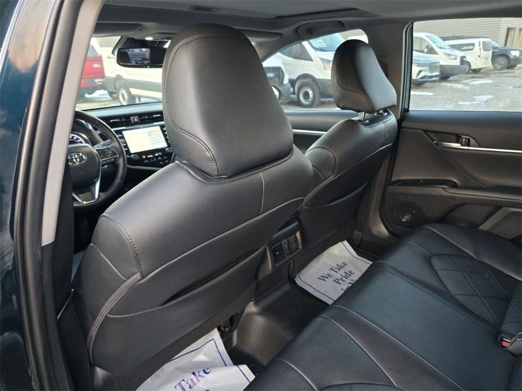 2019 Toyota Camry Hybrid XLE