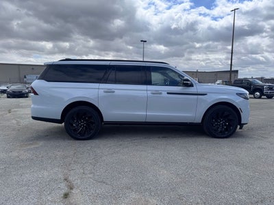2025 Lincoln Navigator L Reserve