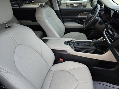2024 Toyota Grand Highlander XLE