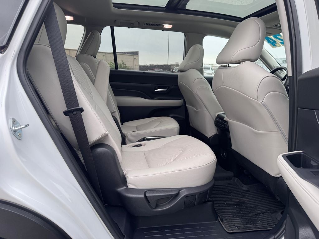 2024 Toyota Grand Highlander Platinum