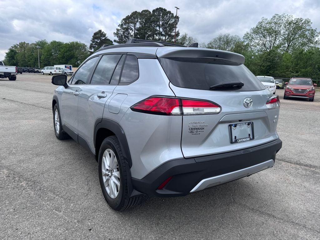 2025 Toyota Corolla Cross LE
