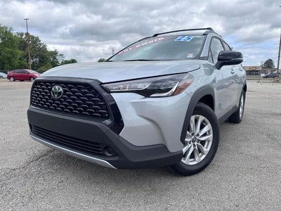 2025 Toyota Corolla Cross LE