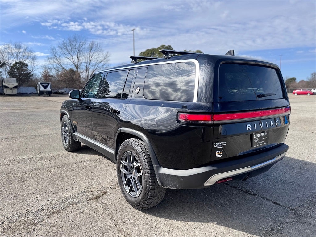 2023 Rivian R1S Adventure
