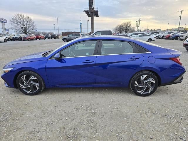 2024 Hyundai ELANTRA Limited