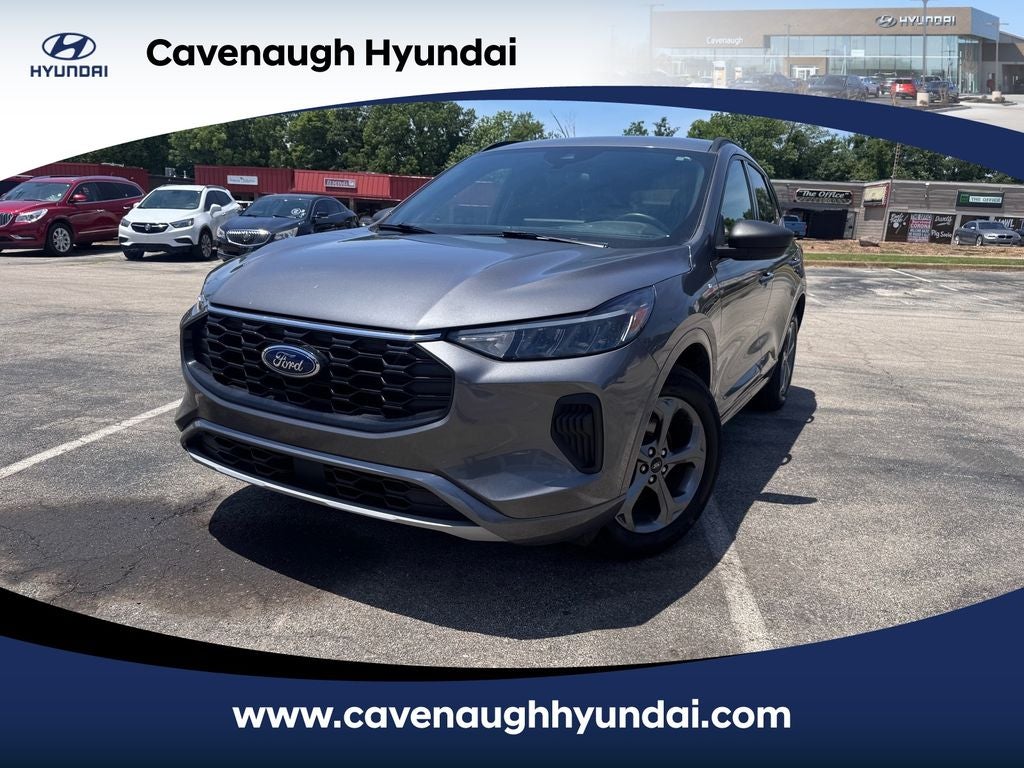 2024 Ford Escape ST-Line FWD's photo