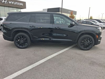 2024 Chevrolet Traverse LS