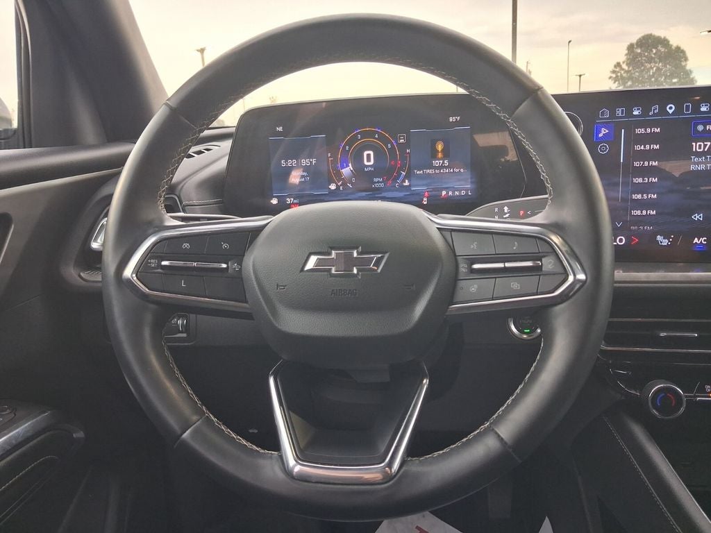 2024 Chevrolet Traverse LS