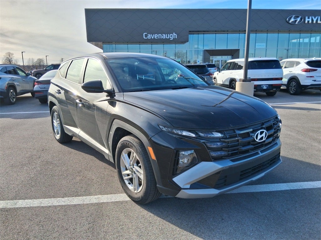 2025 Hyundai TUCSON SE FWD