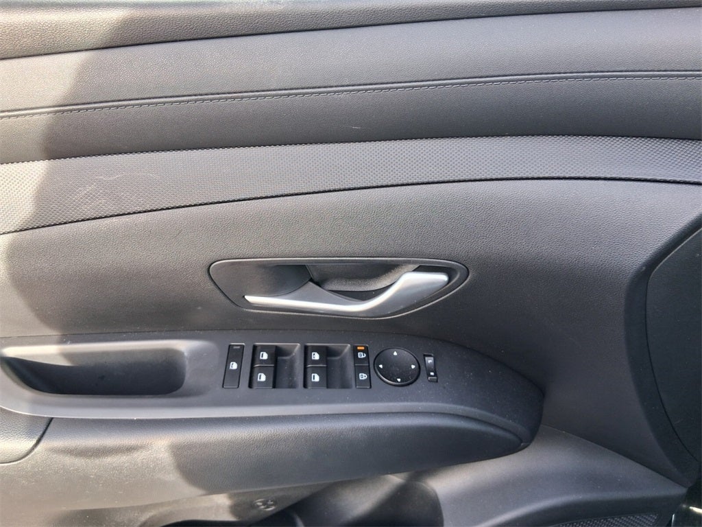 2025 Hyundai TUCSON SE FWD