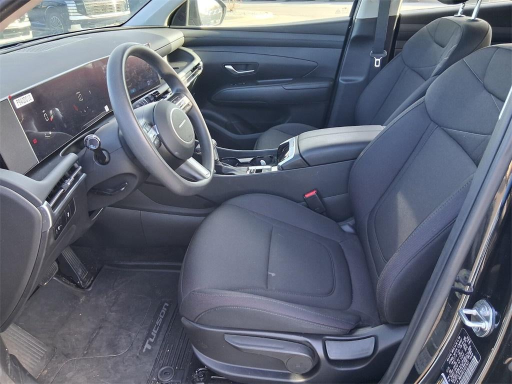 2025 Hyundai TUCSON SE FWD