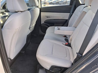 2025 Hyundai TUCSON SE AWD