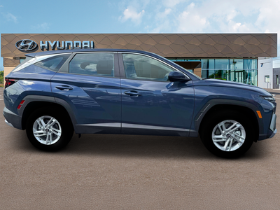 2025 Hyundai TUCSON SE AWD