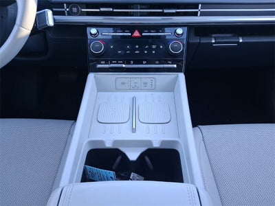 2025 Hyundai SANTA FE SEL FWD