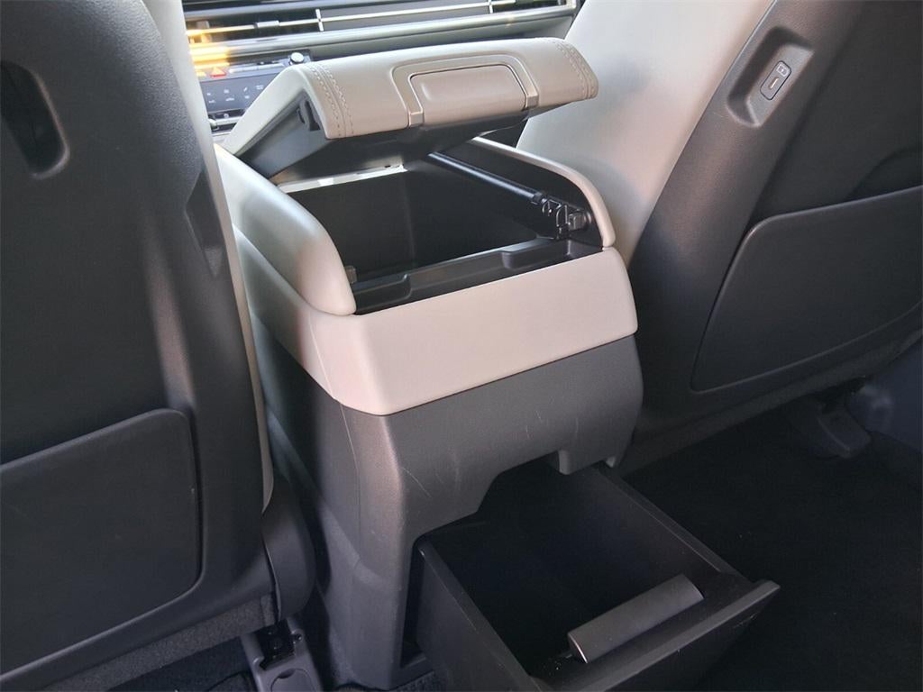 2025 Hyundai SANTA FE SEL FWD