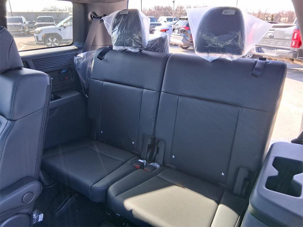 2025 Hyundai SANTA FE Calligraphy FWD