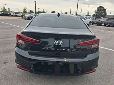 2020 Hyundai ELANTRA SEL
