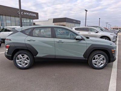 2026 Hyundai KONA SE FWD