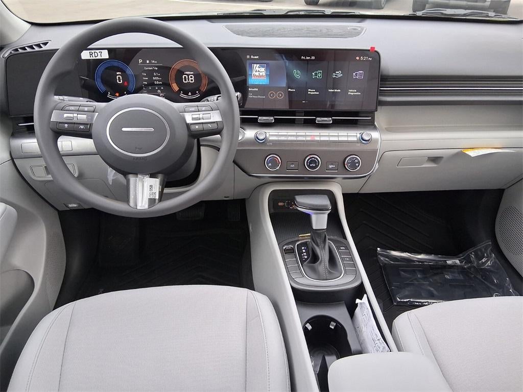 2026 Hyundai KONA SE FWD