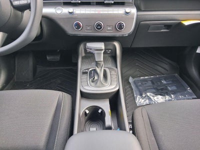 2026 Hyundai KONA SE FWD