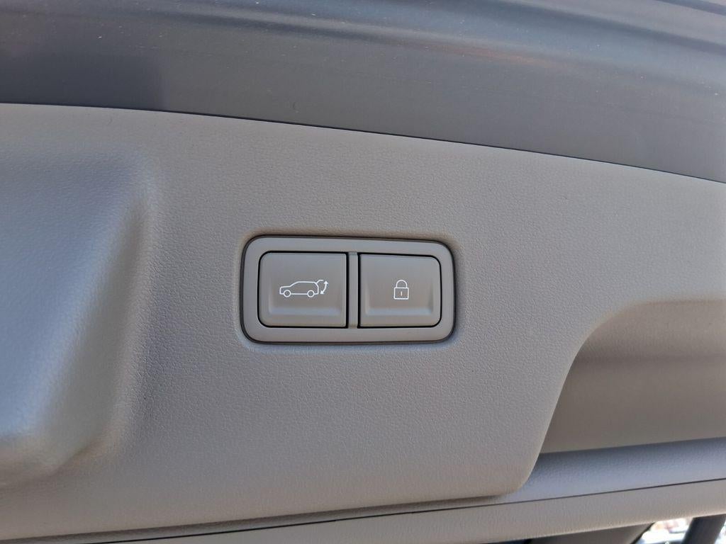 2026 Hyundai PALISADE SEL Premium FWD