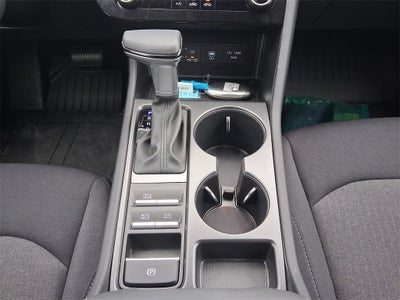 2025 Hyundai SONATA SE