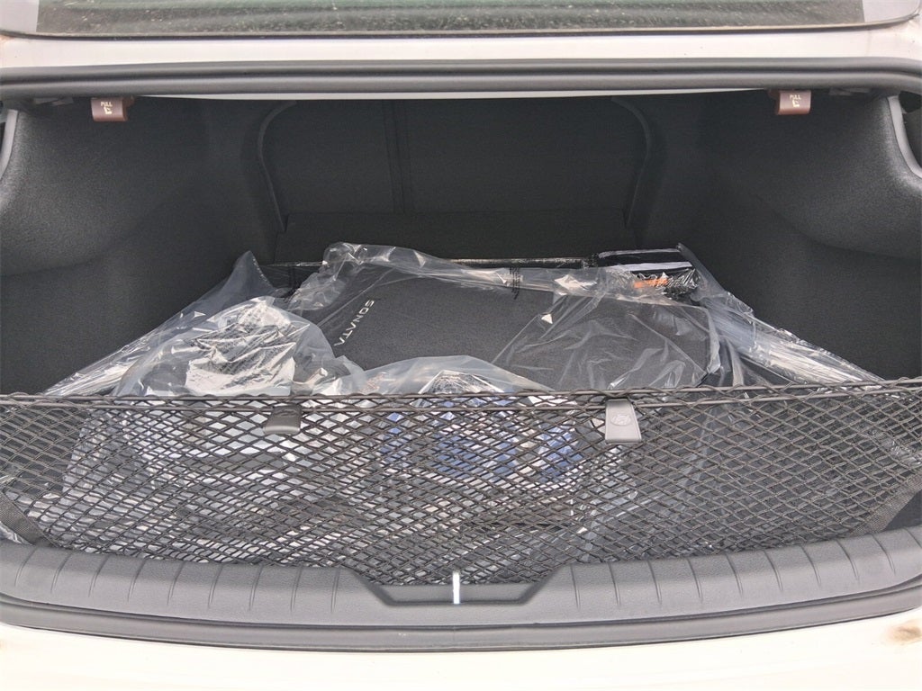 2025 Hyundai SONATA SE