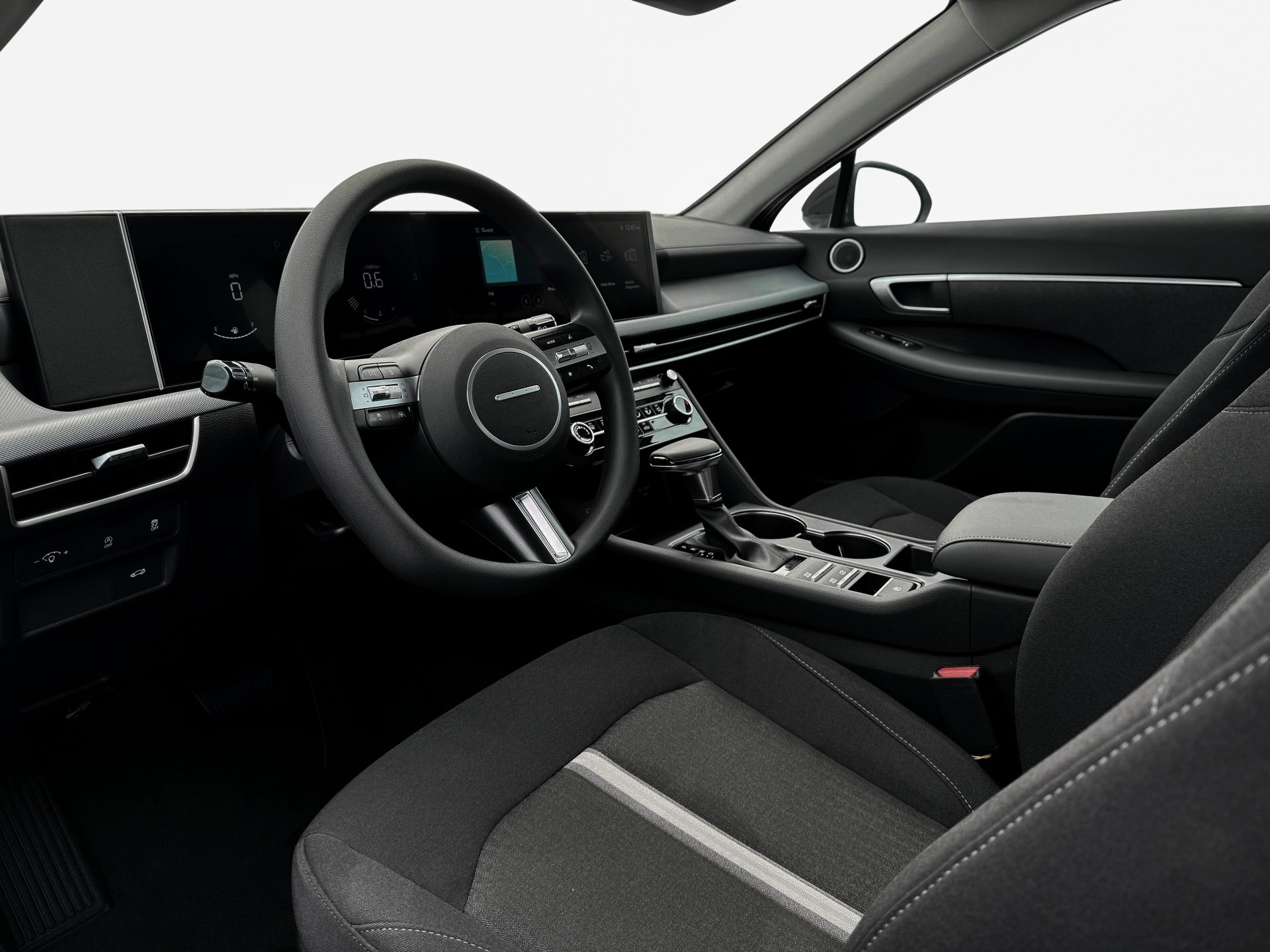 2025 Hyundai SONATA SE