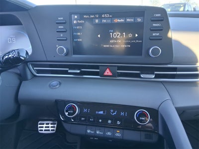 2025 Hyundai ELANTRA SEL Sport