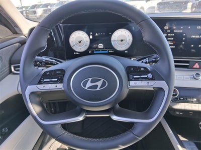 2025 Hyundai ELANTRA Limited