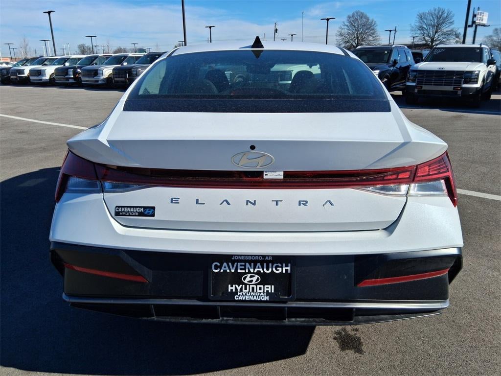 2025 Hyundai ELANTRA SEL Convenience