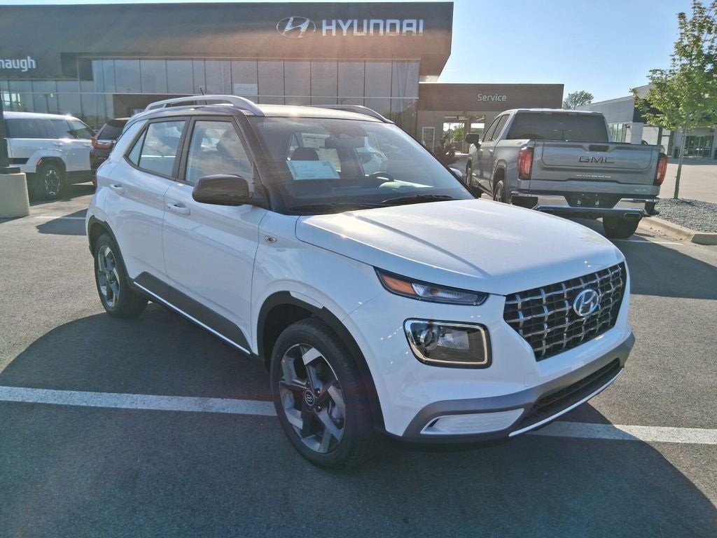 2026 Hyundai Venue SEL w/ 2-Tone Roof IVT's photo