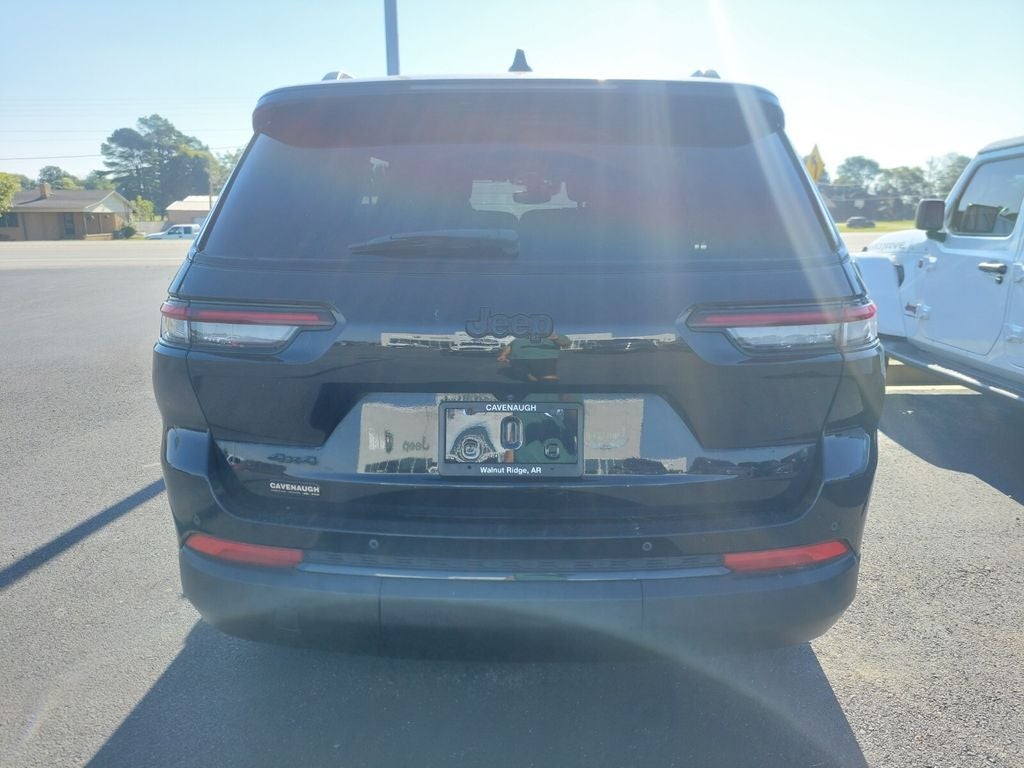 2023 Jeep Grand Cherokee L Altitude 4x4
