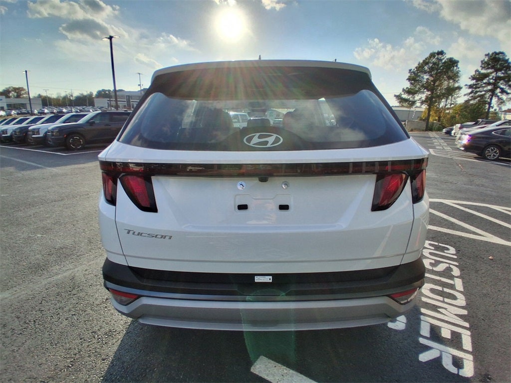 2026 Hyundai TUCSON SE FWD