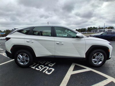 2026 Hyundai TUCSON SE FWD