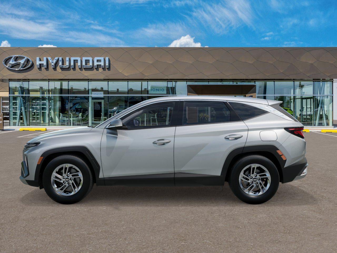 2026 Hyundai TUCSON SE FWD