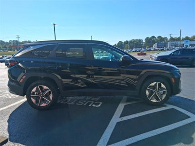 2025 Hyundai TUCSON SEL FWD