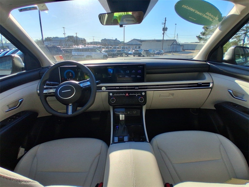 2025 Hyundai TUCSON SEL